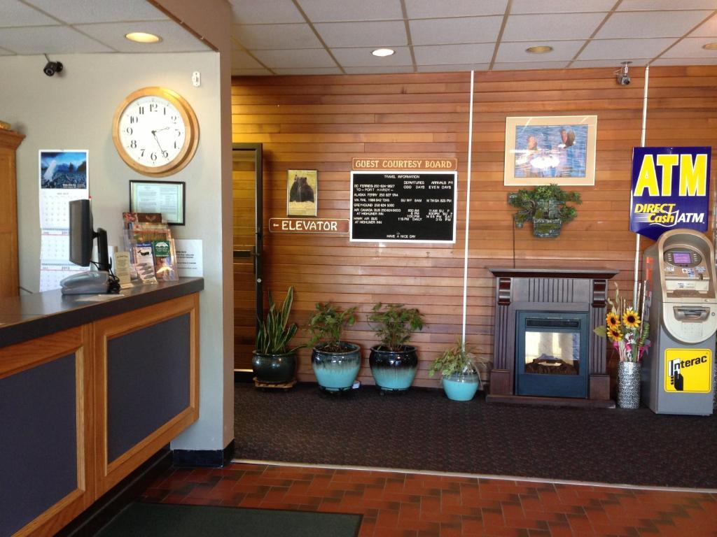 Moby Dick Inn Prince Rupert Extérieur photo