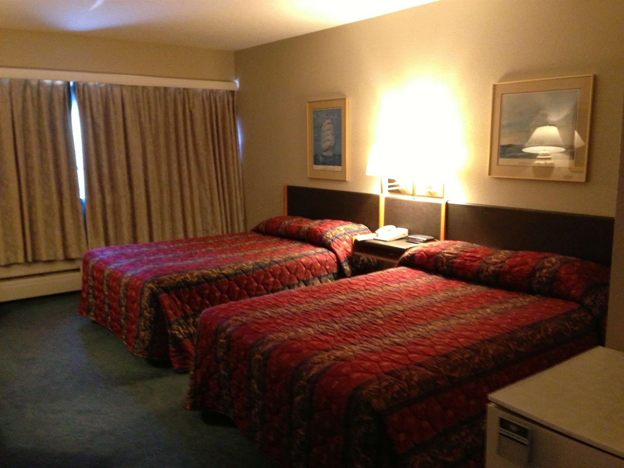 Moby Dick Inn Prince Rupert Extérieur photo
