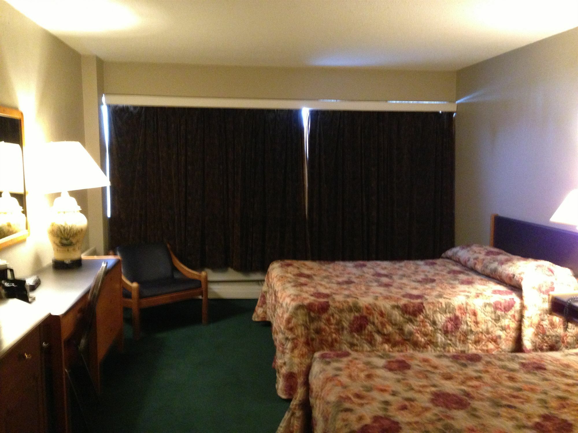 Moby Dick Inn Prince Rupert Extérieur photo